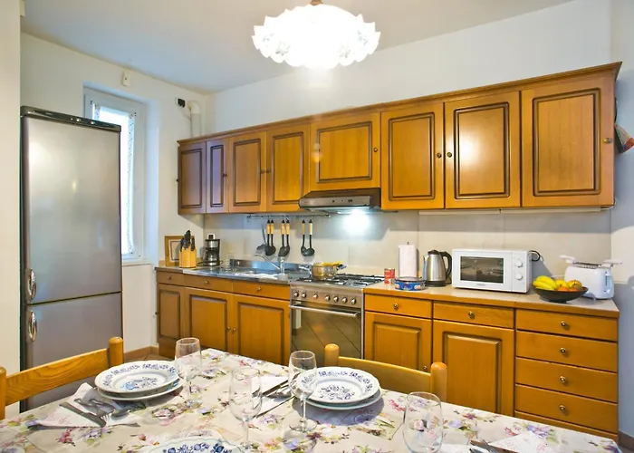 Confortevole Vicino Ospedale Moriggia- Giardino, Wi-fi E Parcheggio * Gravedona