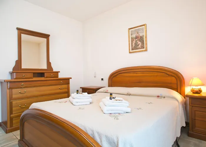 Апартаменты Confortevole Vicino Ospedale Moriggia- Giardino, Wi-fi E Parcheggio