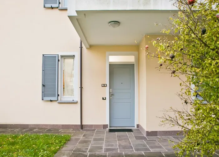 Apartment Confortevole Vicino Ospedale Moriggia- Giardino, Wi-fi E Parcheggio *