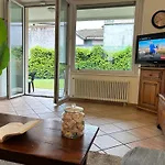 Giardino Privato Relax Sul Di 2 Camere-vicino Ospedale Moriggia - Wi-fi E Parcheggio Apartamento *