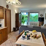 Giardino Privato Relax Sul Di 2 Camere-vicino Ospedale Moriggia - Wi-fi E Parcheggio Apartamento Gravedona
